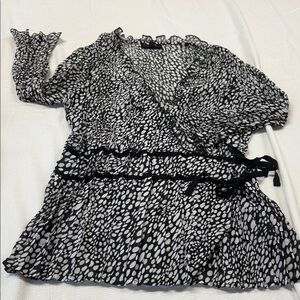 Notations Black and White Dot Print Wrap Top